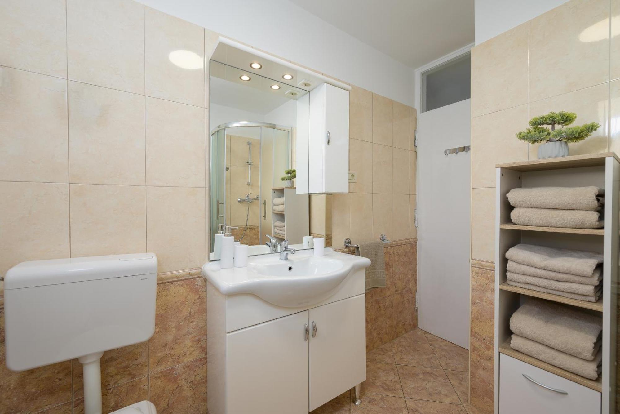 Apartment Pina Poreč Eksteriør billede